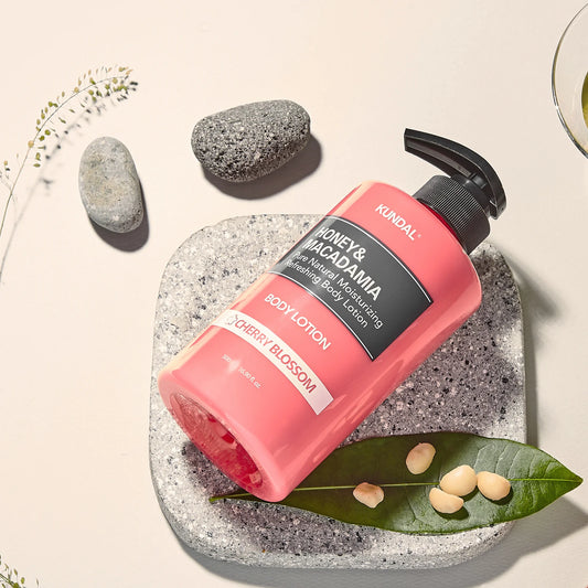 KUNDAL - Honey and Macadamia Pure Body Lotion, Cherry Blossom, 500ml